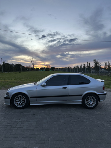 BMW Serie 3 2.5 323 Compact Ti Sportive