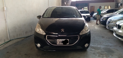 Peugeot 208 1.5 Allure Touchscreen 2013