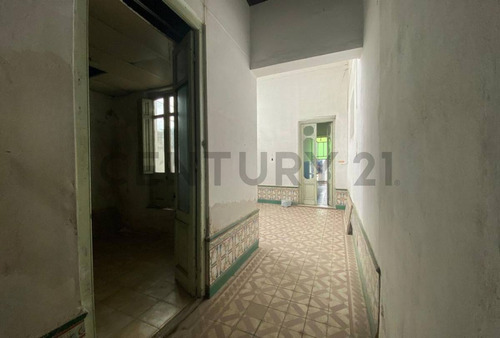 Venta De Propiedad Con 3 Locales Comerciales En El Centro De Pando