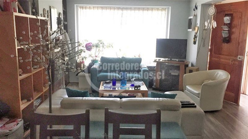Imagen 2 de 9 de Casa En Venta En Las Condes