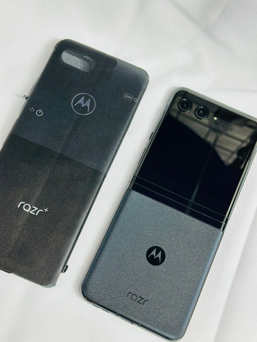 Motorola Razr Plus 2023 Negro