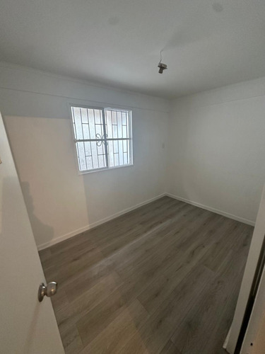 Casa Recién Remodelada Con Excelente Conectividad