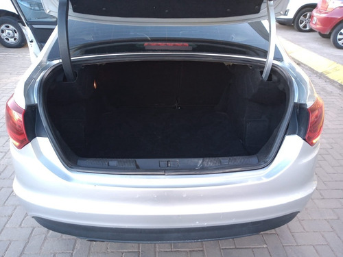 Imagen 10 de 17 de Citroen C4 Lounge 4p 1,6 Hdi 115 Mt Cc