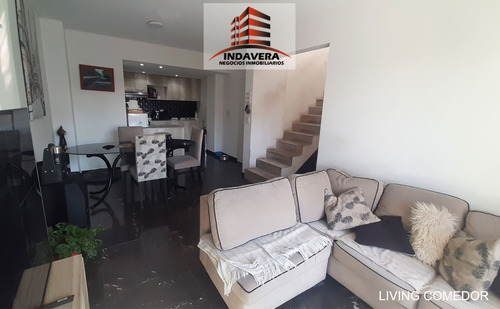 Venta Departamento De 3 Amb Terraza Propia. 2 Cocheras Caseros Centro