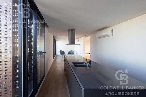 Apartamento De 2 Dormitorios En Venta Con Renta En Centro