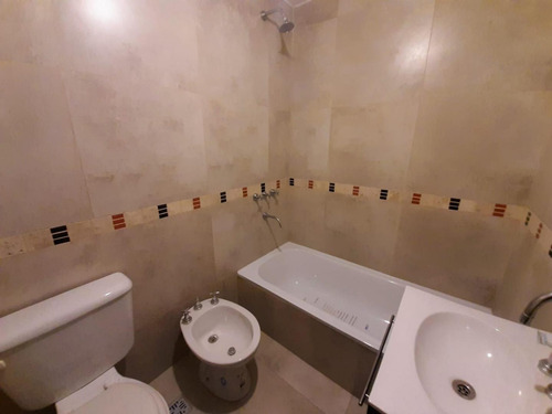 Imagen 29 de 30 de Alquiler Departamento A Estrenar Con Cochera Impecable!!!