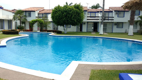 Casa En Renta En Zona Diamante 5 Minutos De La Playa