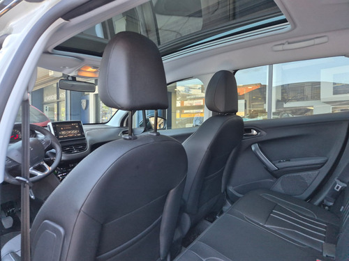 Peugeot 2008 1.6 Feline
