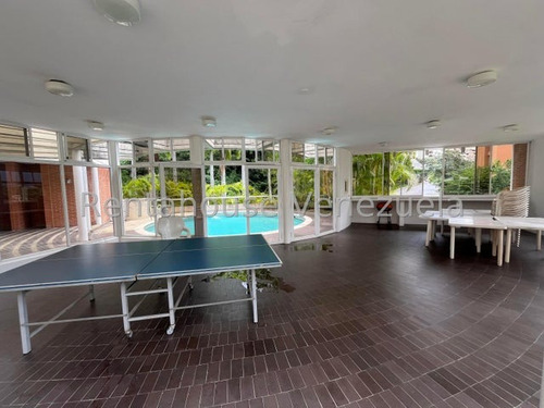 Apartamento En Venta La Alameda 25-5879 Lv