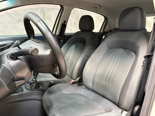 Fiat Punto Attractive 1.4 Flex Mec.