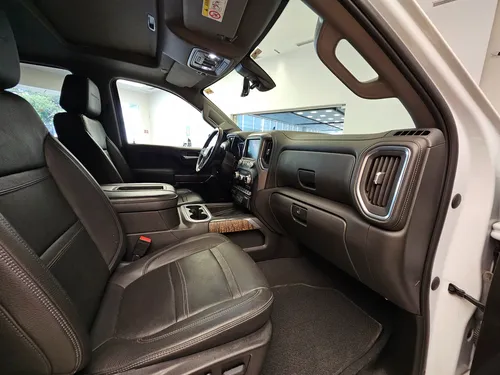 GMC Sierra 6.2 Denali Dvd At