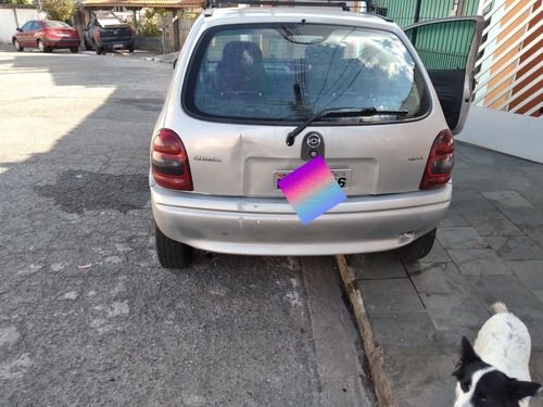 Imagem 2 de 15 de Chevrolet Corsa 2001 1.0 Wind 3p