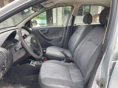 Chevrolet Corsa Sedan 1.4 Maxx Econoflex 4p
