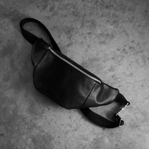 Imagen 9 de 10 de Riñonera Ábaco - Línea Preto - Modelo L - Cuero Genuino