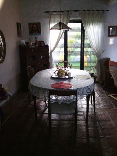 Casa En Venta Playa Moreno, Isla De Margarita