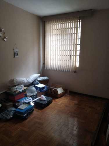 Imagem 6 de 25 de Casa 04 Quartos Próximo A Avenida Silva Lobo. - 2698
