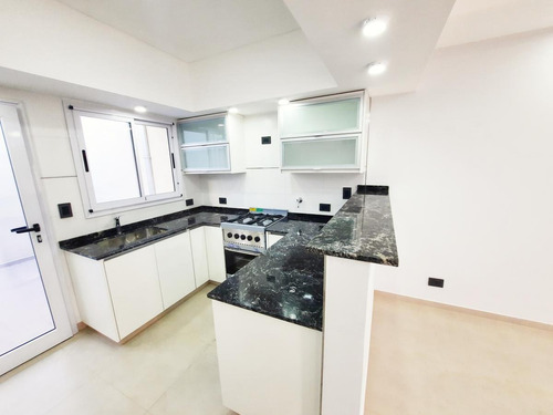 Imagen 3 de 21 de Venta Departamento 3 Amb 177 M2 Valentín Alsina