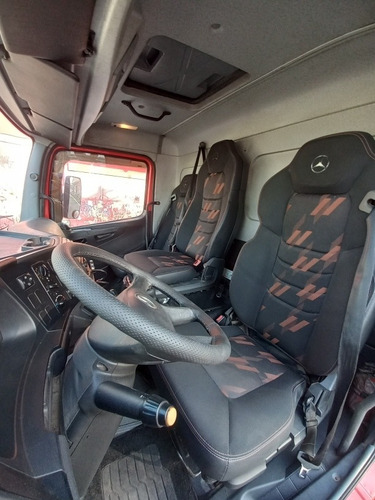 Imagem 2 de 7 de M Benz 1719 2018 Carroceria 7,2m 17190 15190 13190 1319
