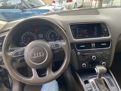 Audi Q5 2.0 L T Select Dsg