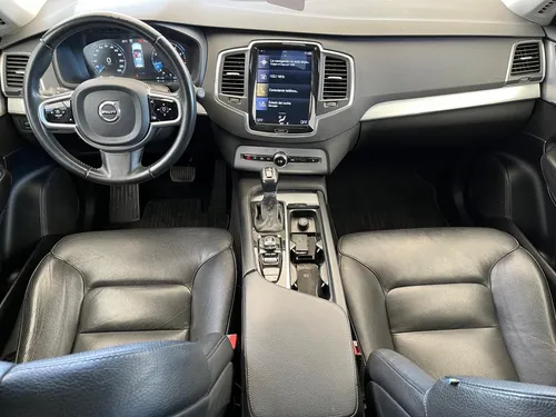 Volvo XC90 2.0 T6 Momentum Awd 5 Pas. At