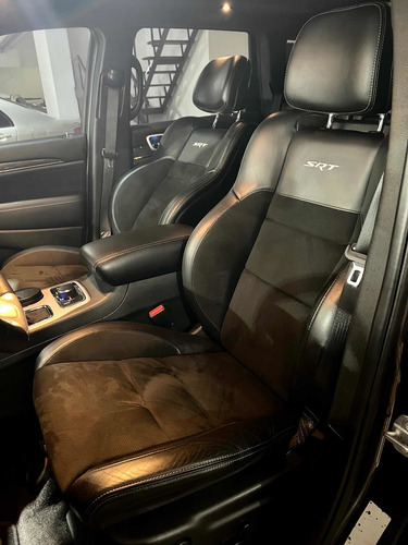 Imagen 13 de 25 de Jeep Grand Cherokee 2018 6.4 Srt Atx 465hp At
