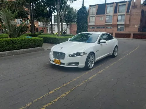 Jaguar XF 2.0 Luxury