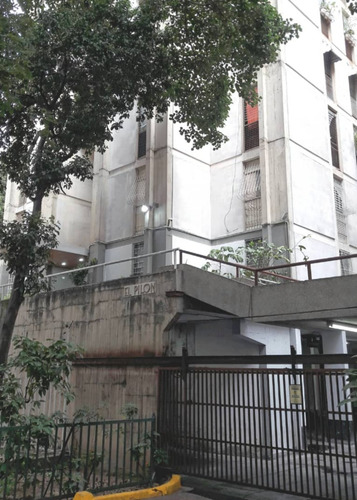 Imagen 5 de 12 de Venta Acogedor Apto 89,20 Mts2 En Conjunto Residencial San Souccy Chacaito Tapas 04243564365