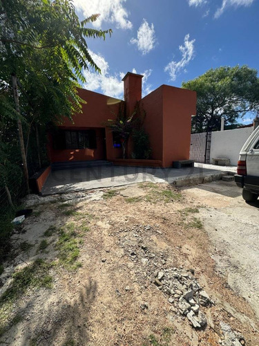 Excepcional Oportunidad De 2 Casas En Mismo Padrón En El Pinar!