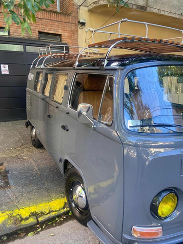 Volkswagen Kombi Furgon Camper T2