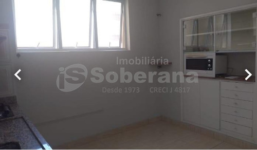 Imagem 17 de 18 de Apartamento À Venda Em Centro - Ap013155