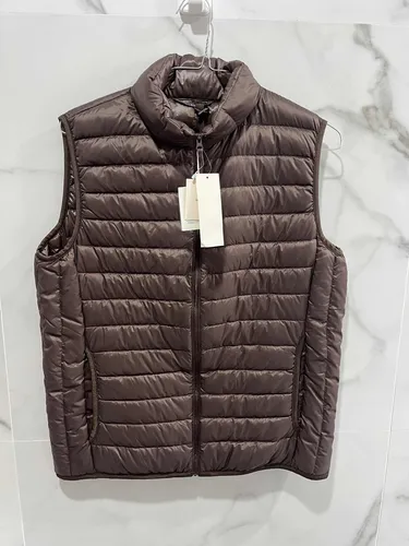 Chaleco uniqlo hotsell