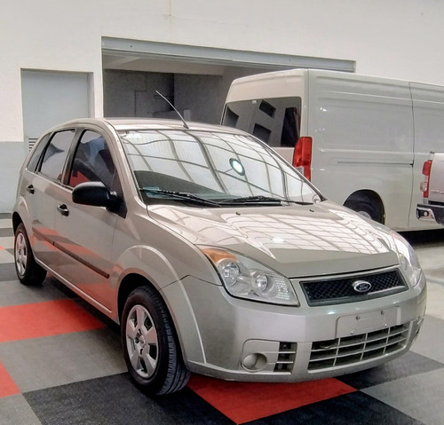 Ford Fiesta 1.6 Ambiente Mp3
