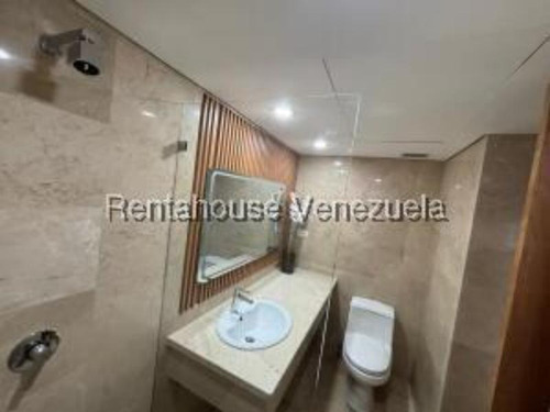 #25-24938 Elegante Apartamento En Lomas De Las Mercedes