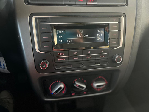 Volkswagen Fox 1.0 MPI TRENDLINE 12V FLEX 4P MANUAL