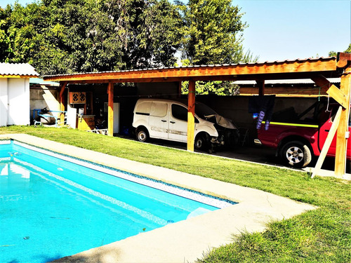 Casa En Venta De 4d 3b, En La Calera. Región De Valparaíso.