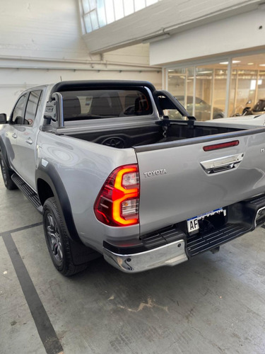 Toyota Hilux 2.8 Cd Srx 177cv 4x2 At