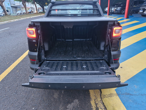 Fiat Strada 1.3 Freedom Cab. Dupla Flex 4p