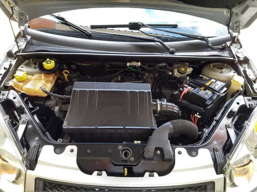 Ford Fiesta Sedan 1.6 8v Flex 4p