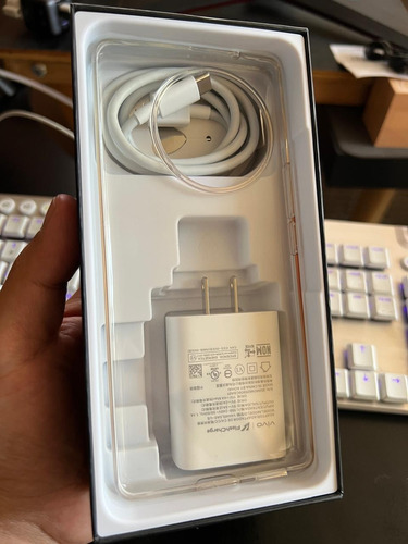 Vivo V40 Lite 5g 256gb 8 Gb Ram Blanco Blanco (Reacondicionado)