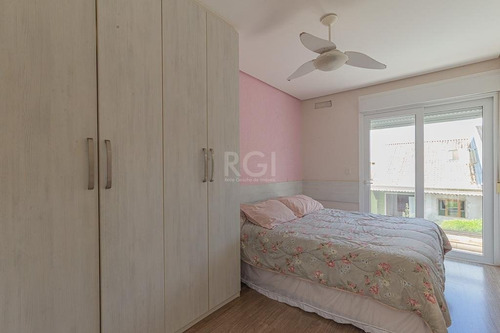 Casa Em Hípica Com 3 Dormitórios - Lu430381