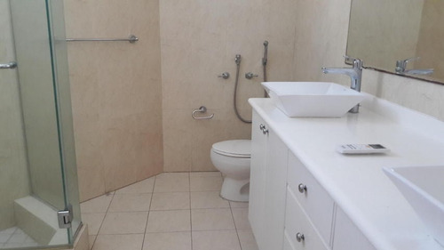 Imagen 9 de 14 de Alquiler De Apartamento En Bahía Esmeralda, Marbella 20-1276