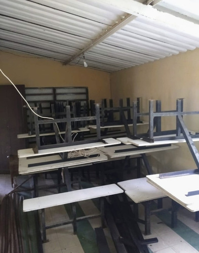 Imagen 2 de 5 de Luis Revilla Vende Casa Comercial, Ubicada En Yagua