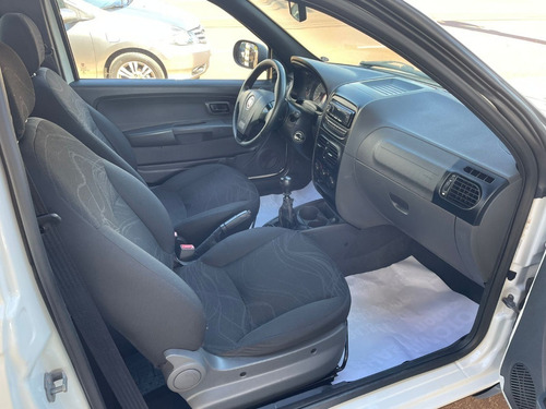 Imagem 5 de 8 de Fiat Strada Hard Working 1.4 C.s.