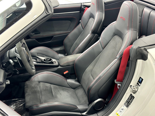 Porsche 911 3.0 24V H6 GASOLINA CARRERA 4 GTS CABRIOLET PDK