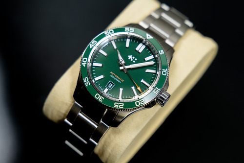 Relógio Christopher Ward C60 Trident Pro 300 Automatic Prateado