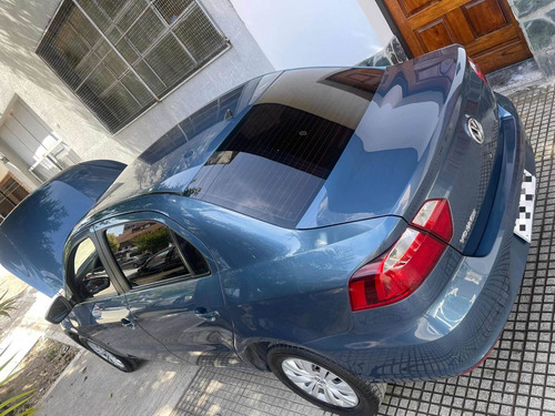 Imagen 14 de 25 de Volkswagen Voyage 2018 1.6 Trenline 101cv