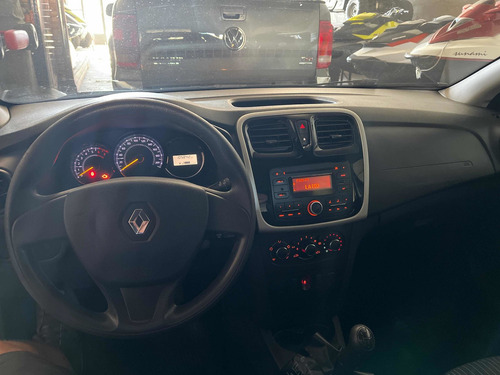 Imagen 6 de 6 de Renault Sandero 2016 1.6 Expression 90cv
