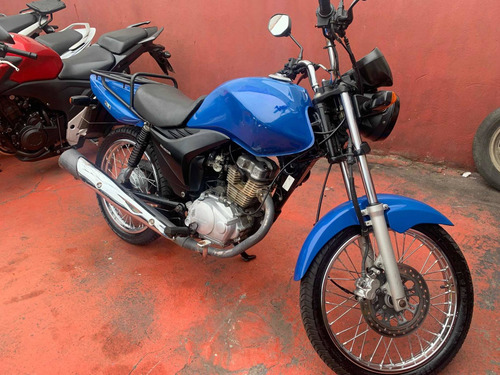 Imagem 1 de 8 de Honda Cargo 2014