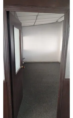 Oficina Con Bodega En Arriendo, Sector Corferias