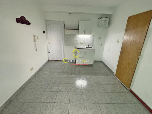 Imagen 9 de 14 de Departamento 2 Amb En Venta, En Martin Coronado